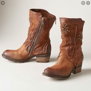 Sundance Catalog Field and Fen Boots, Size 37/6.5